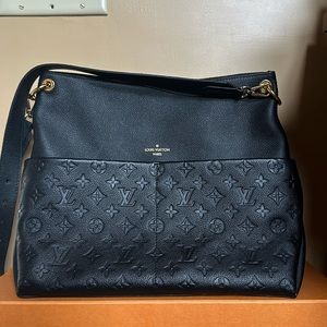 Louis Vuitton Monogram Empreinte Maida Hobo